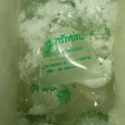น้ำมะพร้าวใส่ถุงละ1โลค่ะ