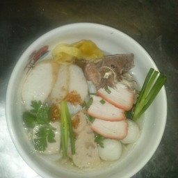 ก๋วยเตี๋ยวน้ำใสหมู