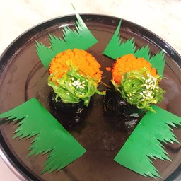 ข้าวห่อสาหร่ายหน้าฮาร์ฟสาหร่ายไข่กุ้ง