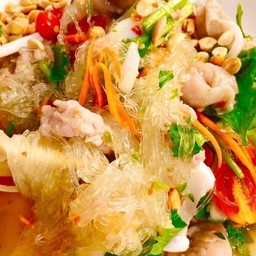 ยำวุ้นเส้นหมูสับ