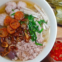 ก๋วยจั๊บญวน โต๊ะ โก(TO GO)