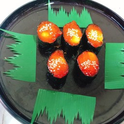 ข้าวห่อสาหร่ายแมงกะพรุนกิมจิ