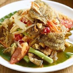 ตำปลาสลิดกรอบ