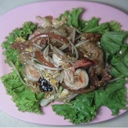 กระเพาะปลาผัดแห้ง