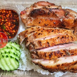 ไก่ย่างพริกไทยดำ 
