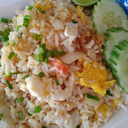 ข้าวผัดไก่