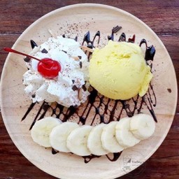 ช็อกโกบานาน่าซันเดย์  #ระบุไอศกรีม