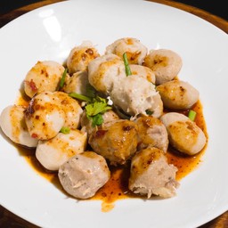 ลูกชิ้นเอ็นเนื้อลวก