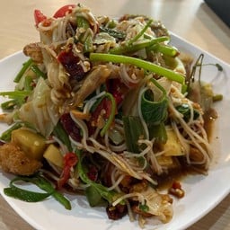 ตำผักขนมจีน