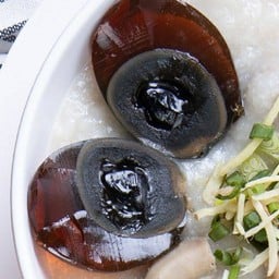 ไข่เยี่ยวม้า