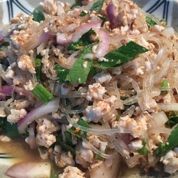 ลาบวุ้นเส้นหมูสับ