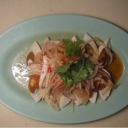 ยำไข่เค็ม