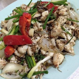 กรรเชียงปูม้าผัดพริกไทดำ