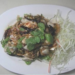 ยำหอยนางรมณ์