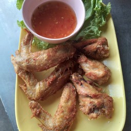 ปีกไก่ทอด