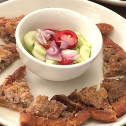 ขนมปังหน้าหมู