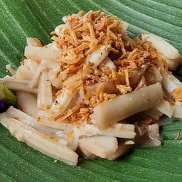 ผัดหยวกกะปิ