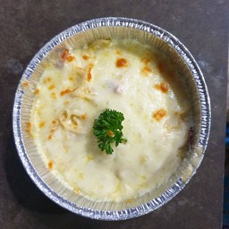 สปาเก็ตตี้ อบชีส ซอสไก่