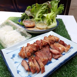 กินข้าวอยู่บ้าน