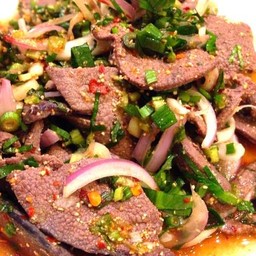 ร้านลาบยโสธร สวนครัวนุ่มนิ่ม