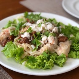 บะหมี่เกี๊ยวกุ้งหมูหวาน