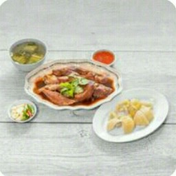 ขาหมูชุดเล็ก