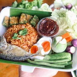 เจ๊ทิพย์ส้มตำยำแซ่บ งานปลาทู(ร้านสุทธิโรจน์)
