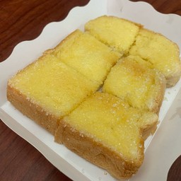 เนยน้ำตาล 2 แผ่น