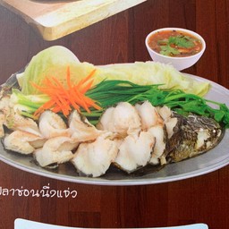 ปลาช่อนนึ่งแจ่ว