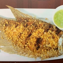 ปลาทับทิมทอดกระเทียม