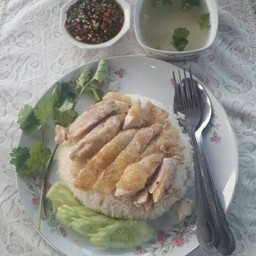 ข้าวมันไก่เจ๊อ้อม