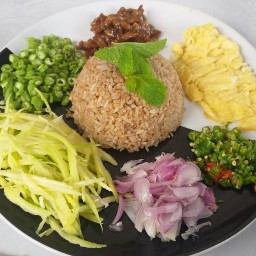 ครัวแม่จ๋า สาขาแฟลตตำรวจ ตึก 13