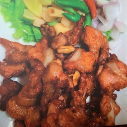 แหนมซี่โครงทอด