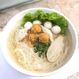 อาโก ก๋วยเตี๋ยวชาบูต้มยำ / กะเพราถาด สาขา4 เลียบคลองทวีวัฒนา 15/1