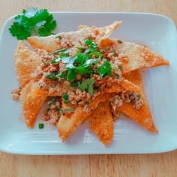 โจ๊ก หมูเด้ง จิงจัง