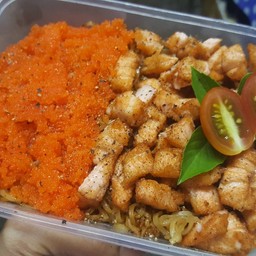 มาม่าแซลมอนไข่กุ้ง