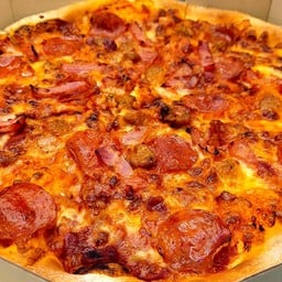 Urban Pizza พิซซ่า สีลม 22