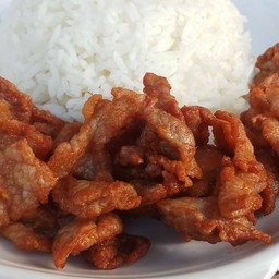 ข้าวหมูทอดน้ำปลา