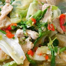 แกงอ่อมหมู