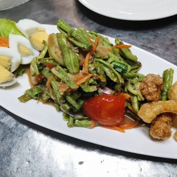 ตำถั่วกะปิ+ไข่ต้ม+แคปหมู