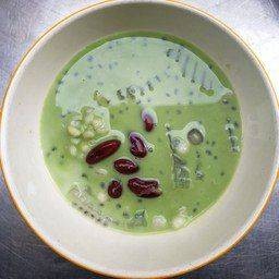 ชาเขียวทรงเครื่อง