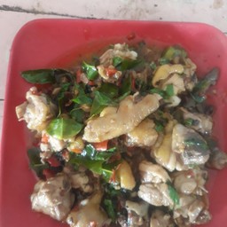 ไก่ลวนปลาร้า