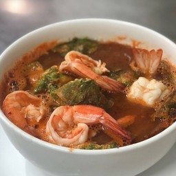 แกงส้มชะอมกุ้ง