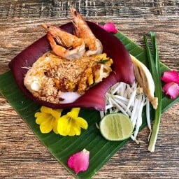 ผัดไทยคุณ “ วอ “ Sunday Only 🥢🔥🍳