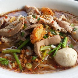 ก๋วยเตี๋ยว ต้มยำ ร้านนิวไฮเทค สงขลา