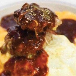 Omu Rice Hamberg Demi Glace Sauce