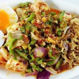 ยำถั่วพลู