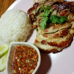 ข้าว( ไก่ย่าง)(หมูย่าง)พริกไทยดำ  จิ้มแจ่ว