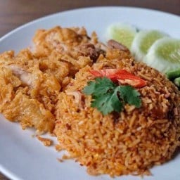 โคตรกะเพราและปังปิ้งไส้ทะลัก สาขาภูเก็ต