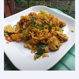 มาม่าผัด